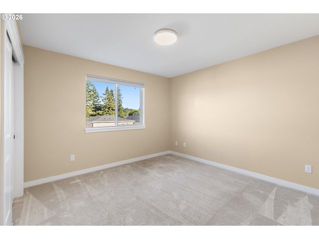 16768 Se MIST LAYER Loop, Happy Valley, OR 97086