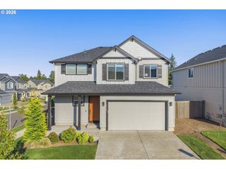16768 Se MIST LAYER Loop, Happy Valley, OR 97086