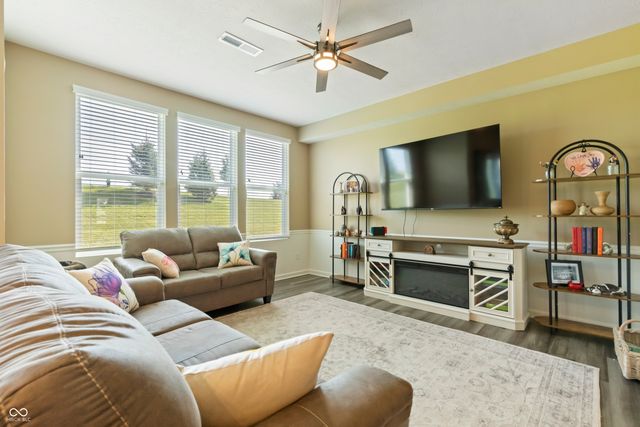 14126 Bay Willow Drive, Fishers, IN 46037