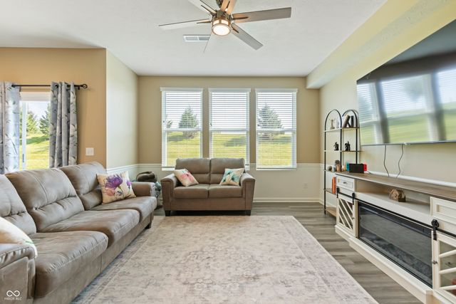14126 Bay Willow Drive, Fishers, IN 46037