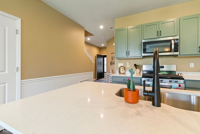 14126 Bay Willow Drive, Fishers, IN 46037