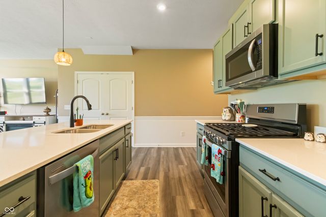 14126 Bay Willow Drive, Fishers, IN 46037
