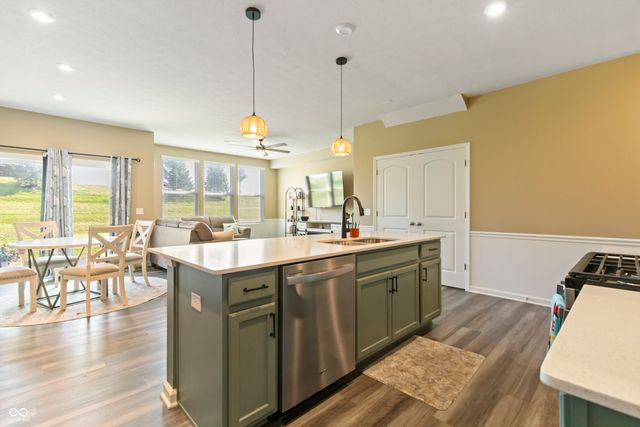 14126 Bay Willow Drive, Fishers, IN 46037