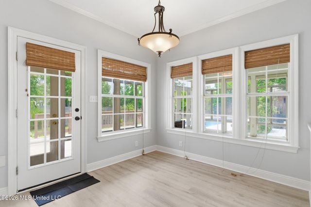 2037 Mauvilla Cove, Biloxi, MS 39531
