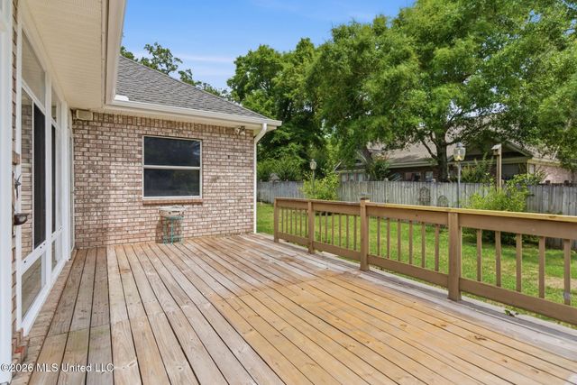 2037 Mauvilla Cove, Biloxi, MS 39531