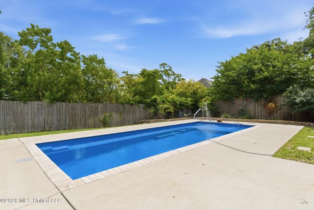 2037 Mauvilla Cove, Biloxi, MS 39531