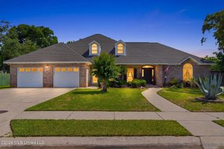 2037 Mauvilla Cove, Biloxi, MS 39531