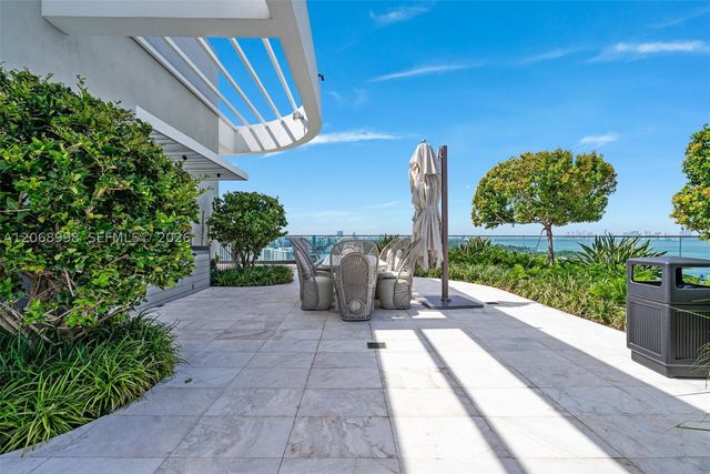 580 72nd St 1410, Miami Beach, FL 33141
