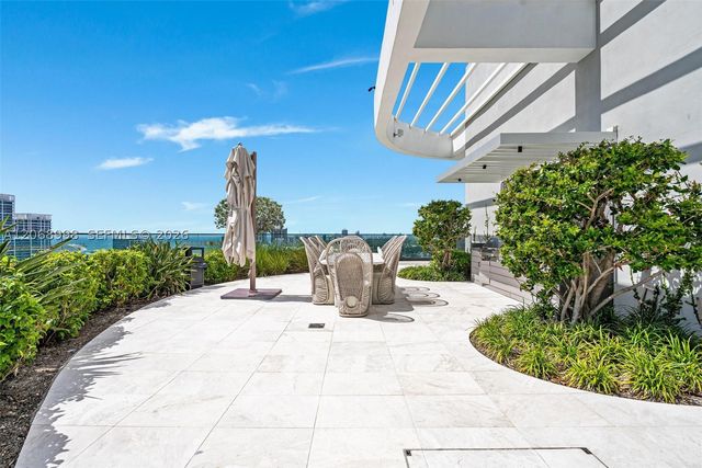 580 72nd St 1410, Miami Beach, FL 33141