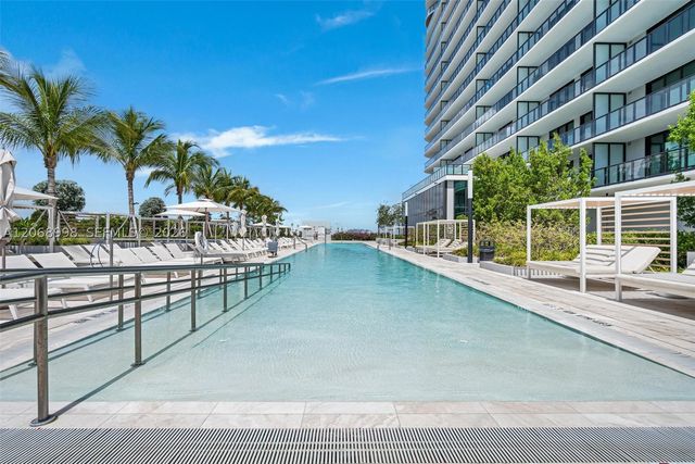 580 72nd St 1410, Miami Beach, FL 33141