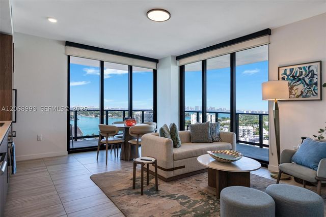 580 72nd St 1410, Miami Beach, FL 33141