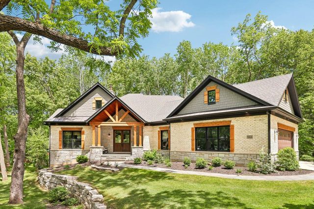 542 Berwyn DRIVE, Fontana, WI 53125