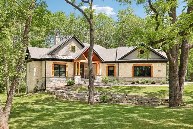 542 Berwyn DRIVE, Fontana, WI 53125