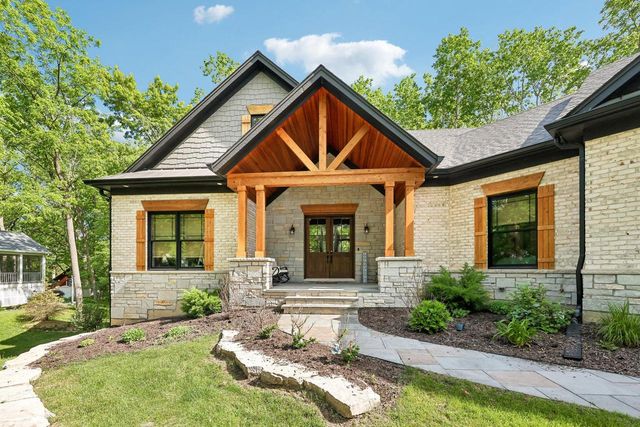 542 Berwyn DRIVE, Fontana, WI 53125