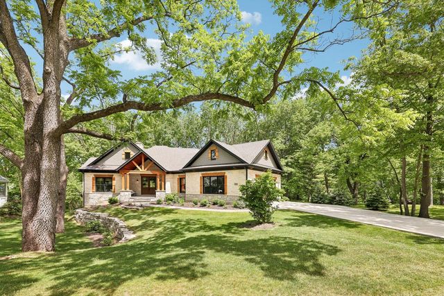542 Berwyn DRIVE, Fontana, WI 53125