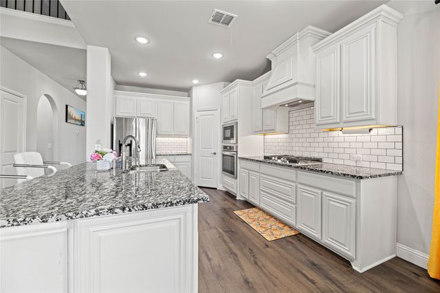 612 Navo Road, Little Elm, TX 75068