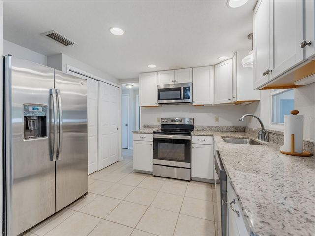 4737 BELFAST DRIVE, New Port Richey, FL 34652