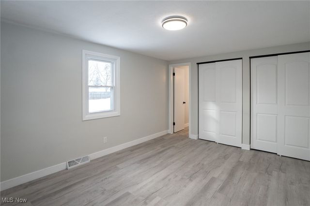 6835 William Tell Avenue NW, North Canton, OH 44720