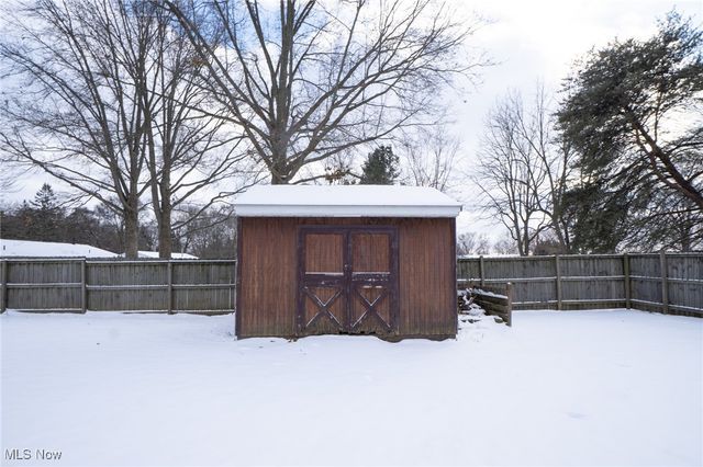 6835 William Tell Avenue NW, North Canton, OH 44720