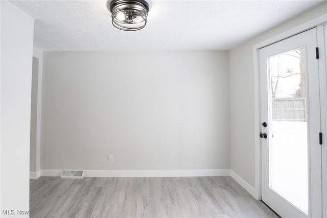 6835 William Tell Avenue NW, North Canton, OH 44720