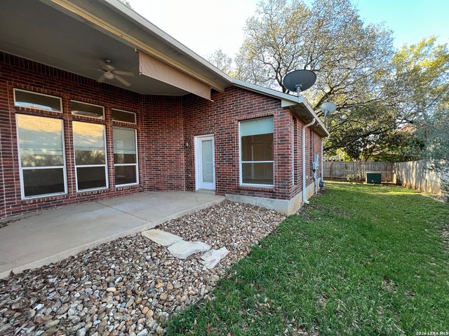 30 Amber Forest, San Antonio, TX 78232