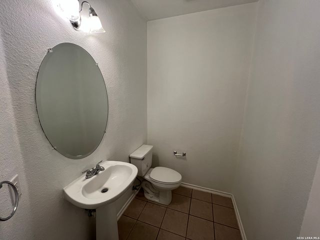 30 Amber Forest, San Antonio, TX 78232