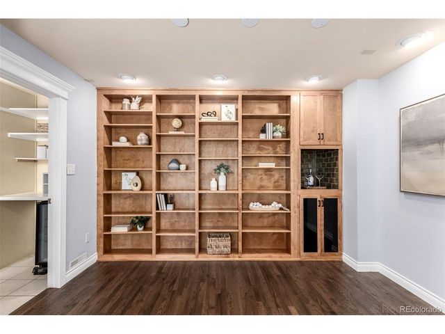 2913 Elmira St, Denver, CO 80238