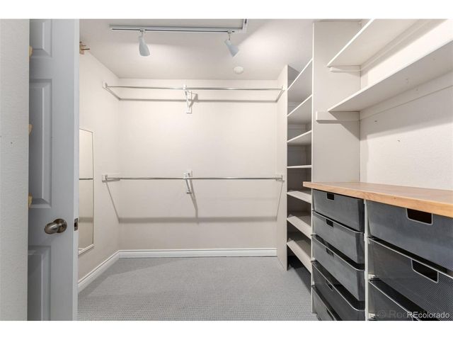 2913 Elmira St, Denver, CO 80238