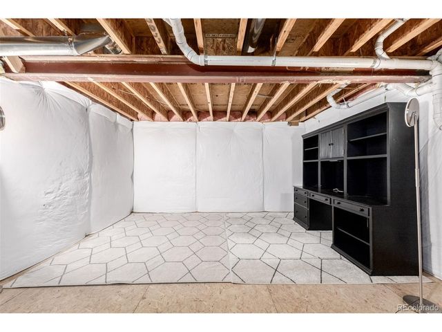 2913 Elmira St, Denver, CO 80238