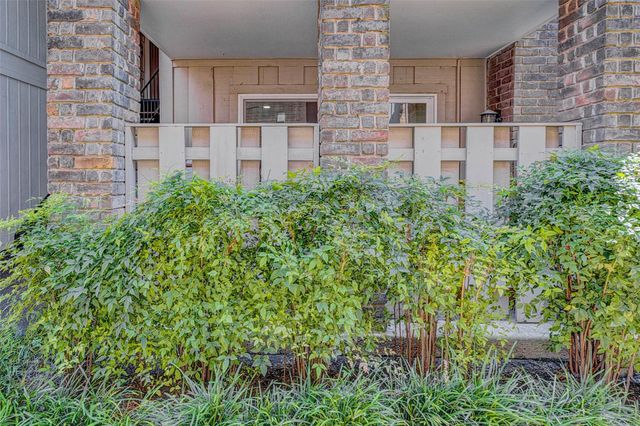 7555 Katy Freeway 55, Houston, TX 77024