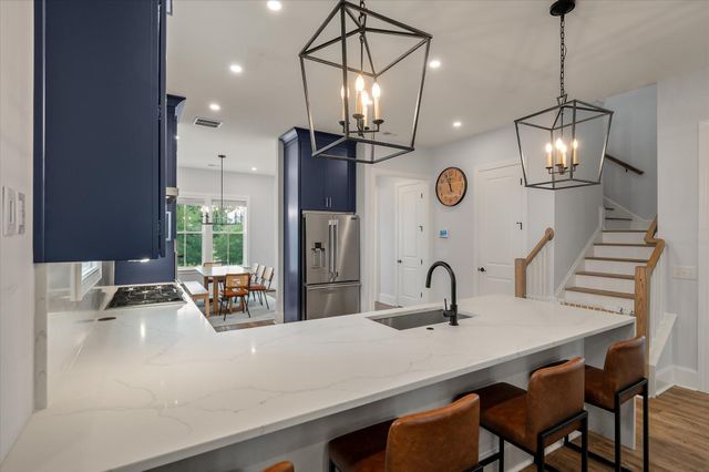 1574 Charming Nancy Road, Charleston, SC 29412