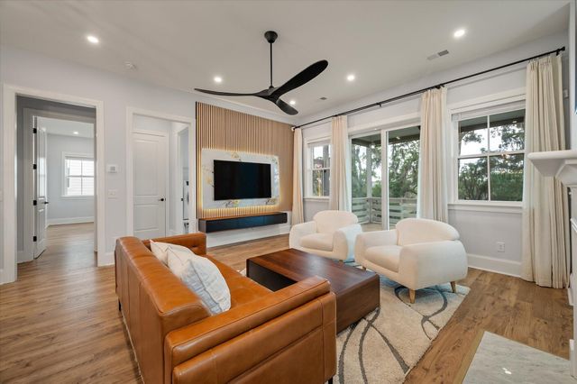 1574 Charming Nancy Road, Charleston, SC 29412