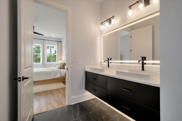 1574 Charming Nancy Road, Charleston, SC 29412