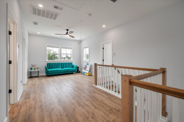 1574 Charming Nancy Road, Charleston, SC 29412