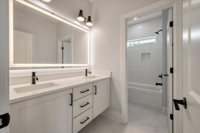 1574 Charming Nancy Road, Charleston, SC 29412