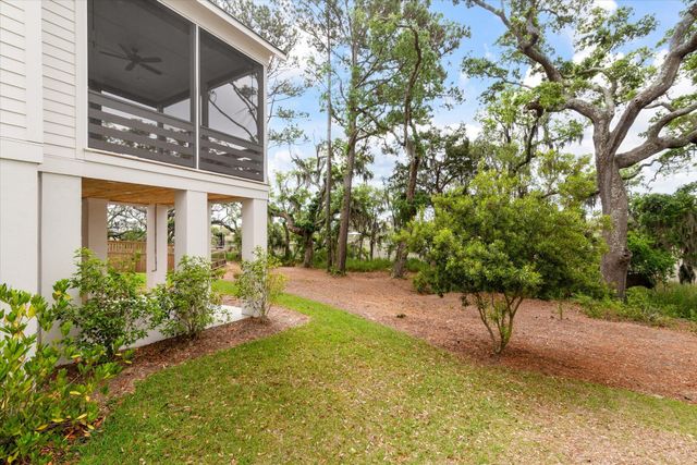 1574 Charming Nancy Road, Charleston, SC 29412