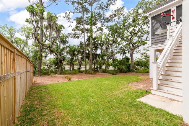 1574 Charming Nancy Road, Charleston, SC 29412