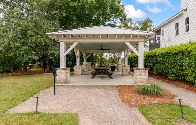 1574 Charming Nancy Road, Charleston, SC 29412