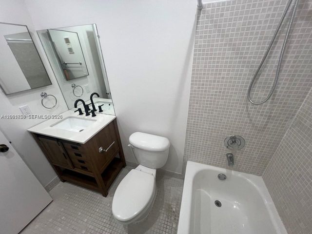 9743 W Mcnab Rd 209, Tamarac, FL 33321