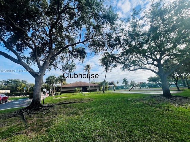 9743 W Mcnab Rd 209, Tamarac, FL 33321