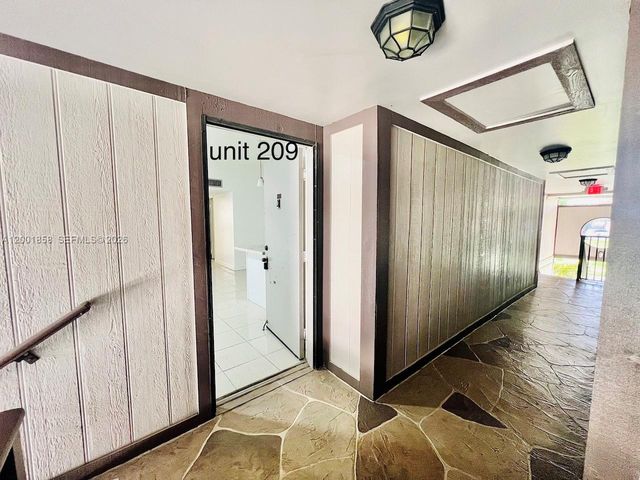 9743 W Mcnab Rd 209, Tamarac, FL 33321