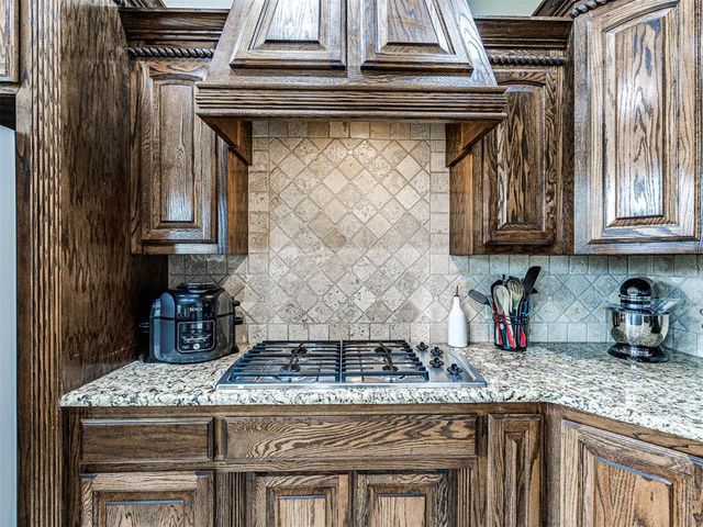 605 Ridge Lake Boulevard, Norman, OK 73071