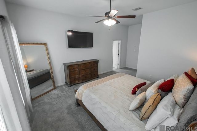 6616 Blue Rose Dr, Baton Rouge, LA 70817