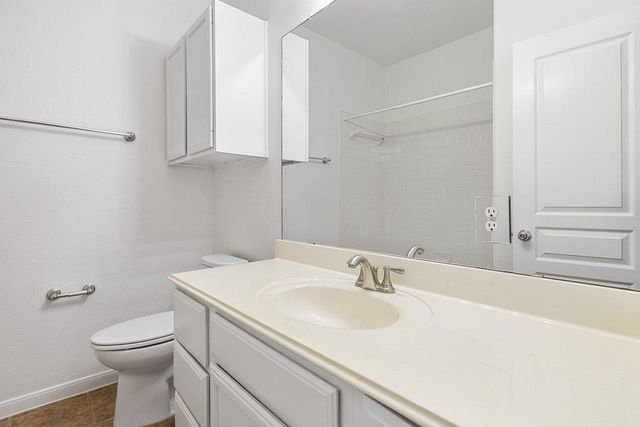 4620 W William Cannon DR 4, Austin, TX 78749