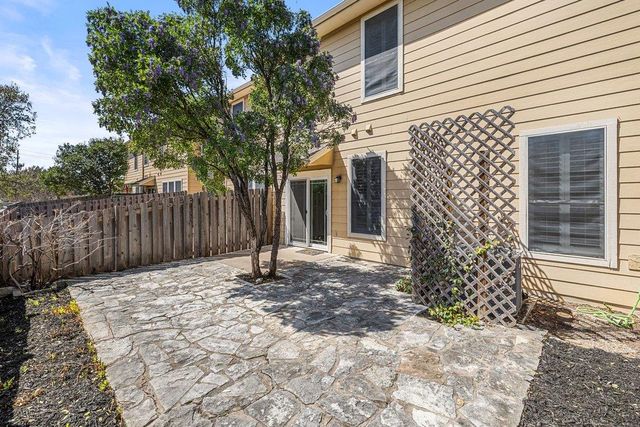 4620 W William Cannon DR 4, Austin, TX 78749