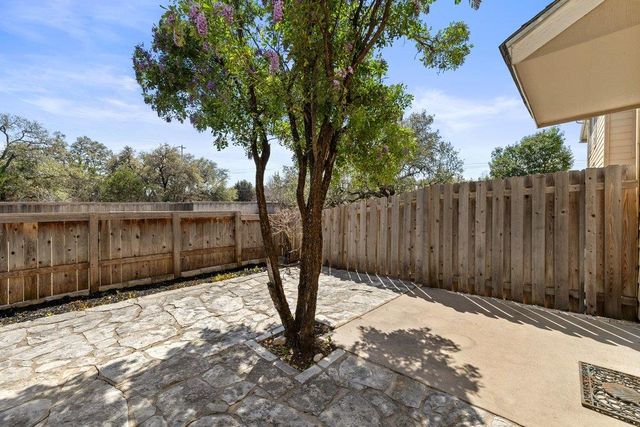 4620 W William Cannon DR 4, Austin, TX 78749