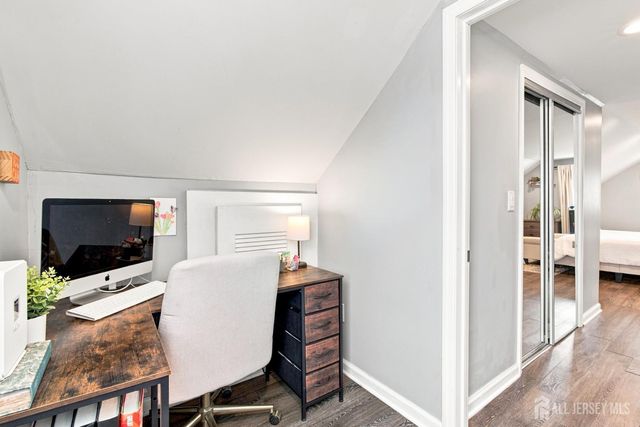 22 Elm Terrace, Sayreville, NJ 08859