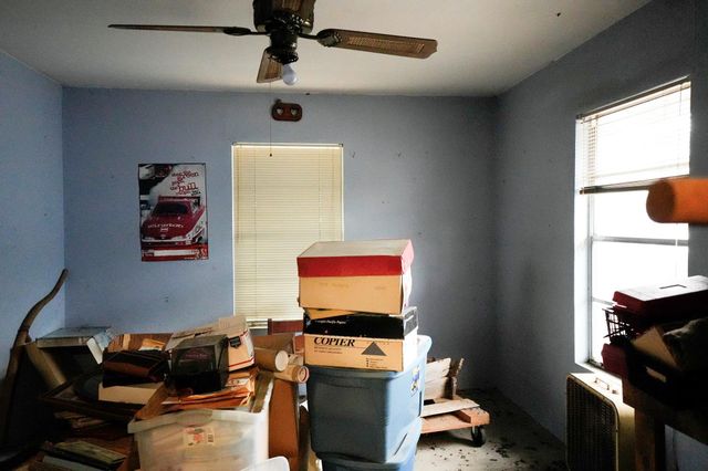 4731 Krischke Road, Schulenburg, TX 78956