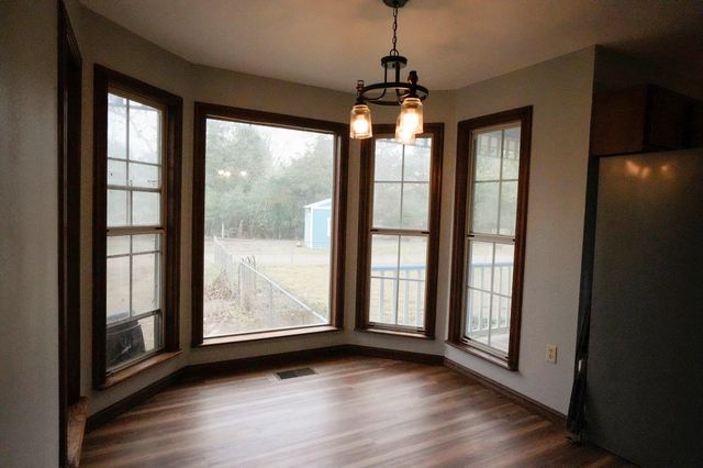 4731 Krischke Road, Schulenburg, TX 78956