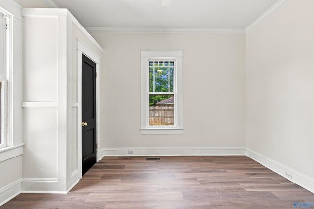 1043 W Washington Street, Athens, AL 35611